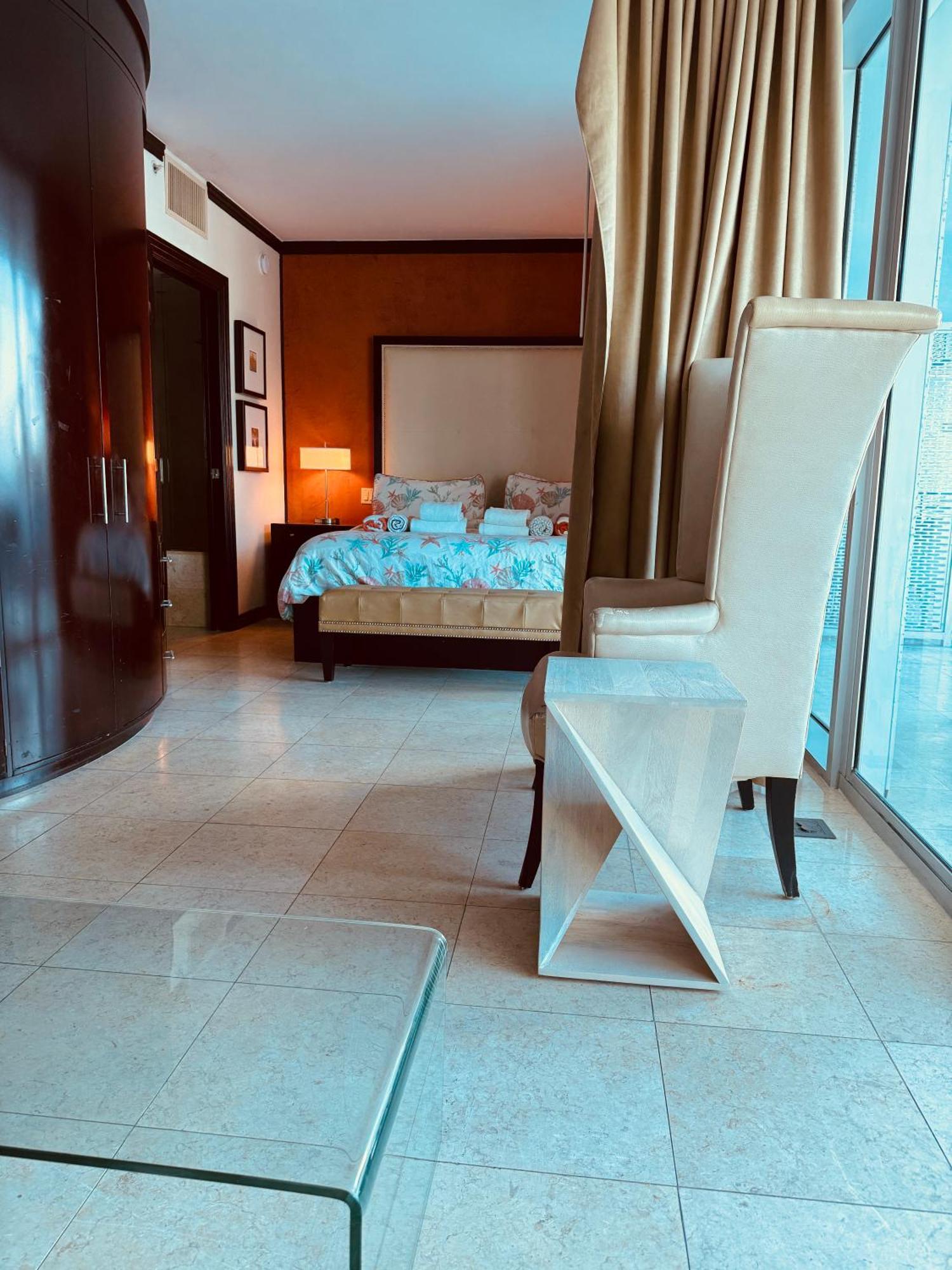 Apartment At De Soleil Hotel On Ocean Drive Miami Beach Exteriör bild